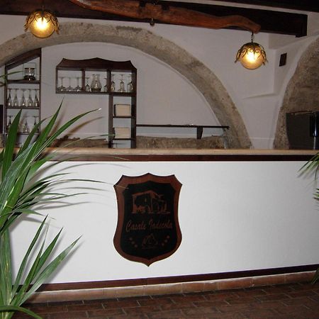 B&B La Staffa Aquino Bagian luar foto