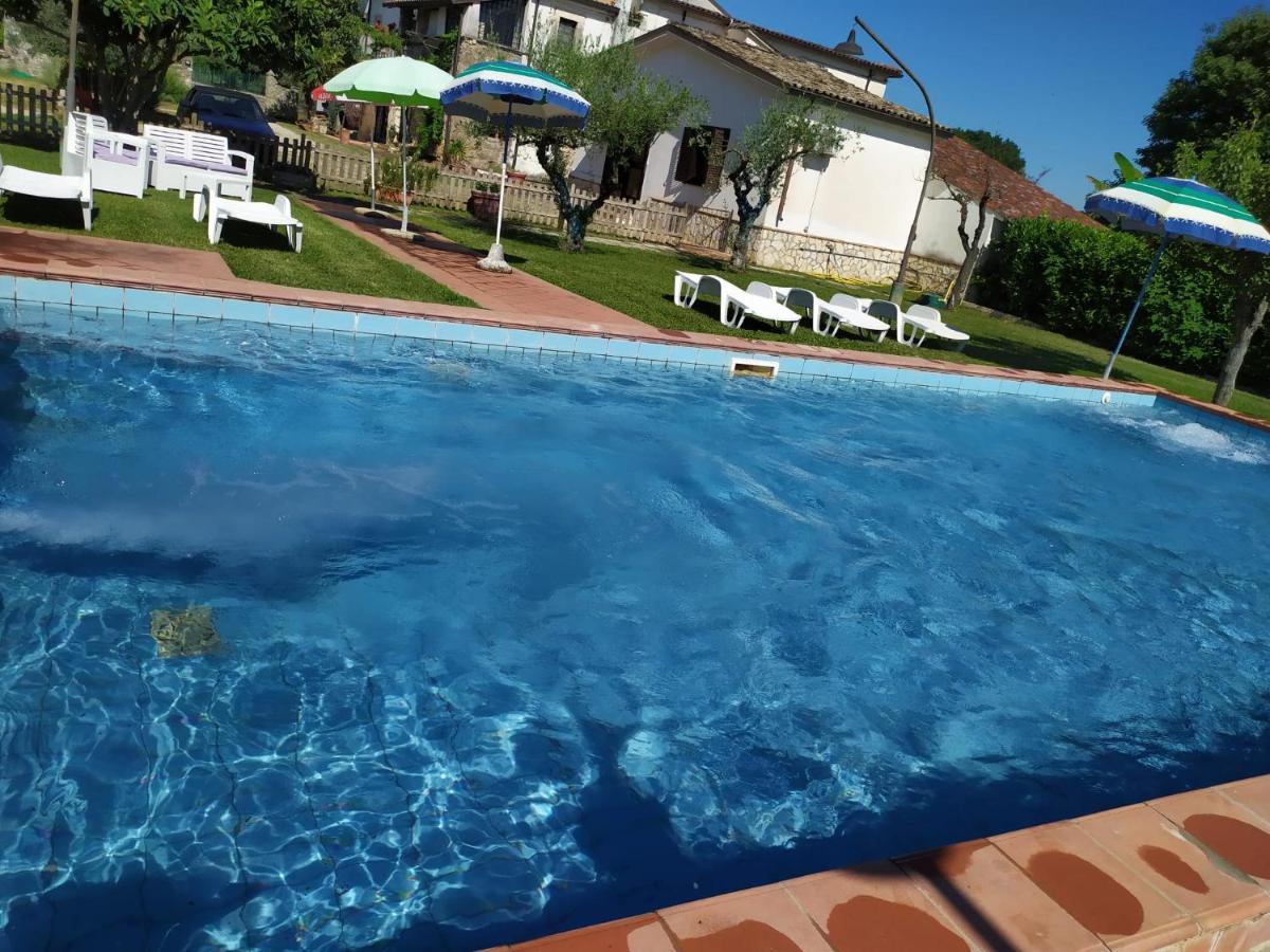 B&B La Staffa Aquino Bagian luar foto