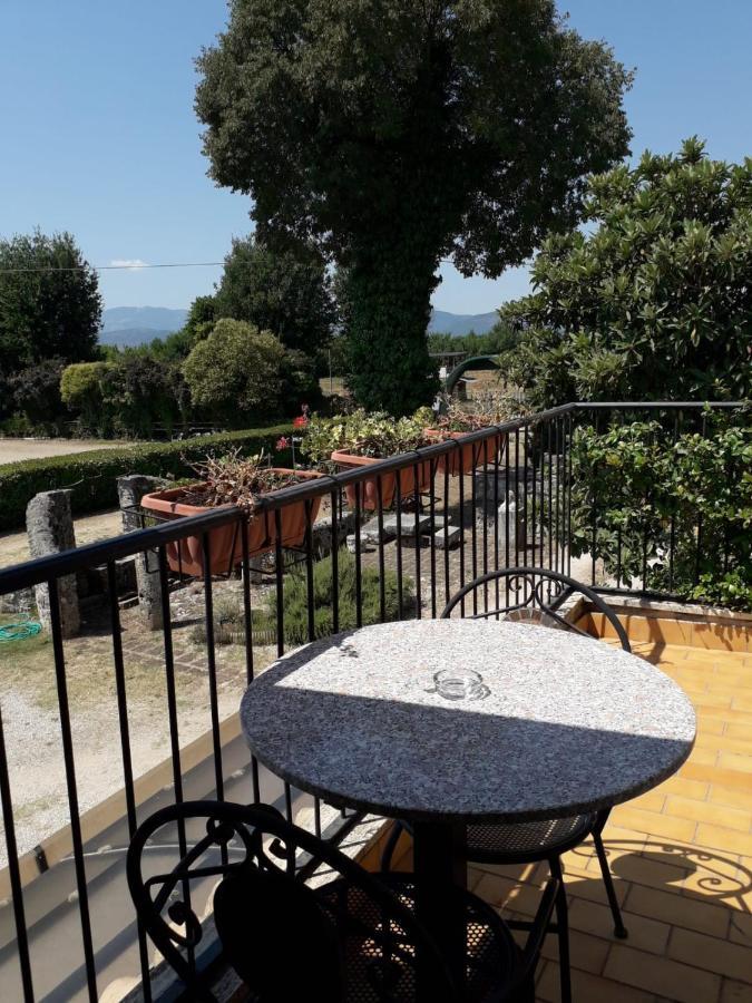 B&B La Staffa Aquino Bagian luar foto