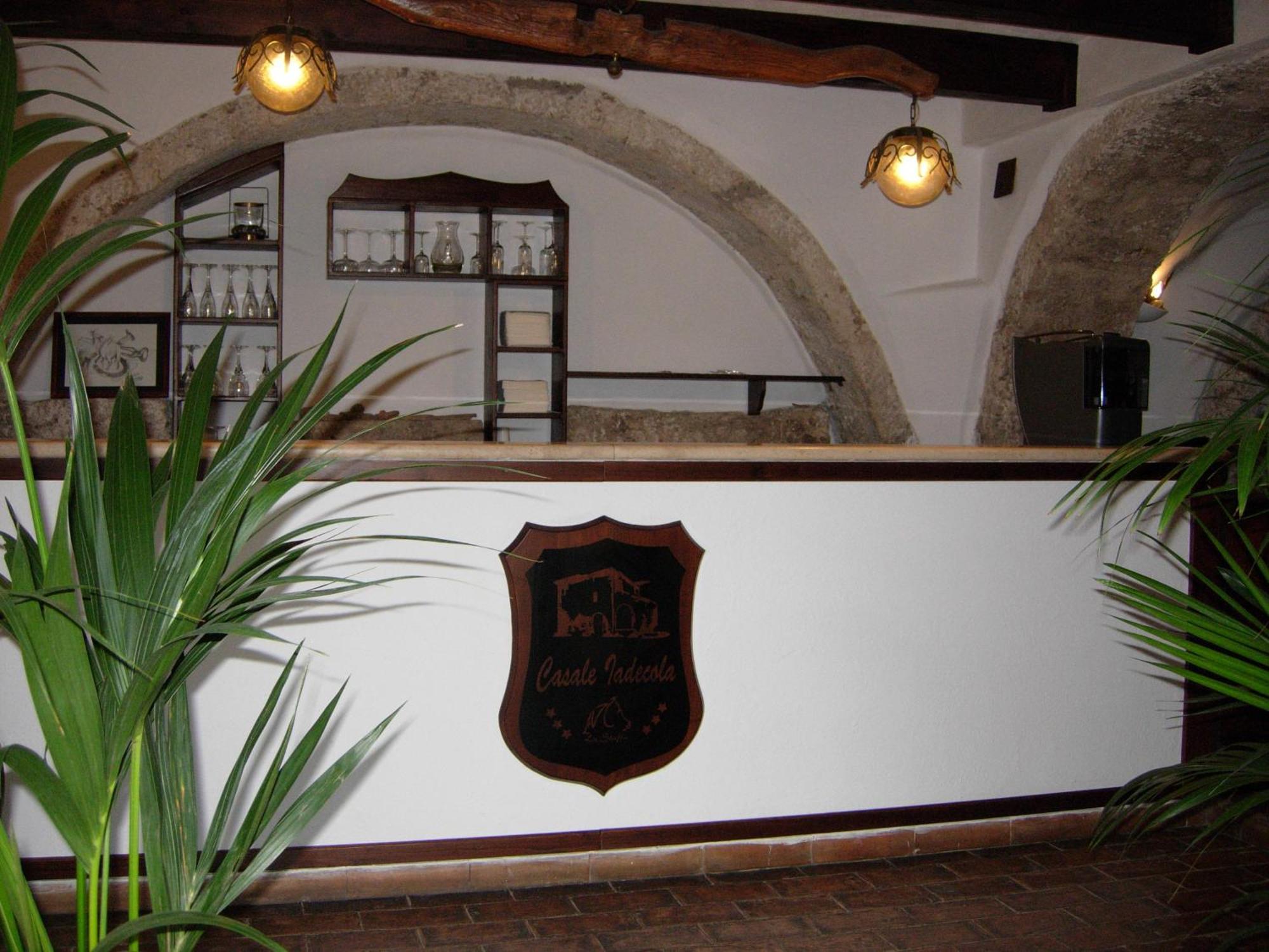 B&B La Staffa Aquino Bagian luar foto