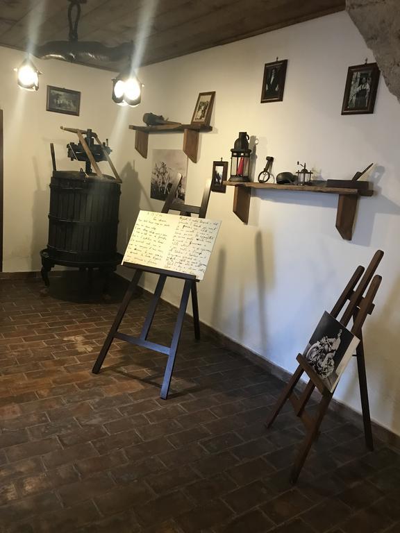 B&B La Staffa Aquino Bagian luar foto